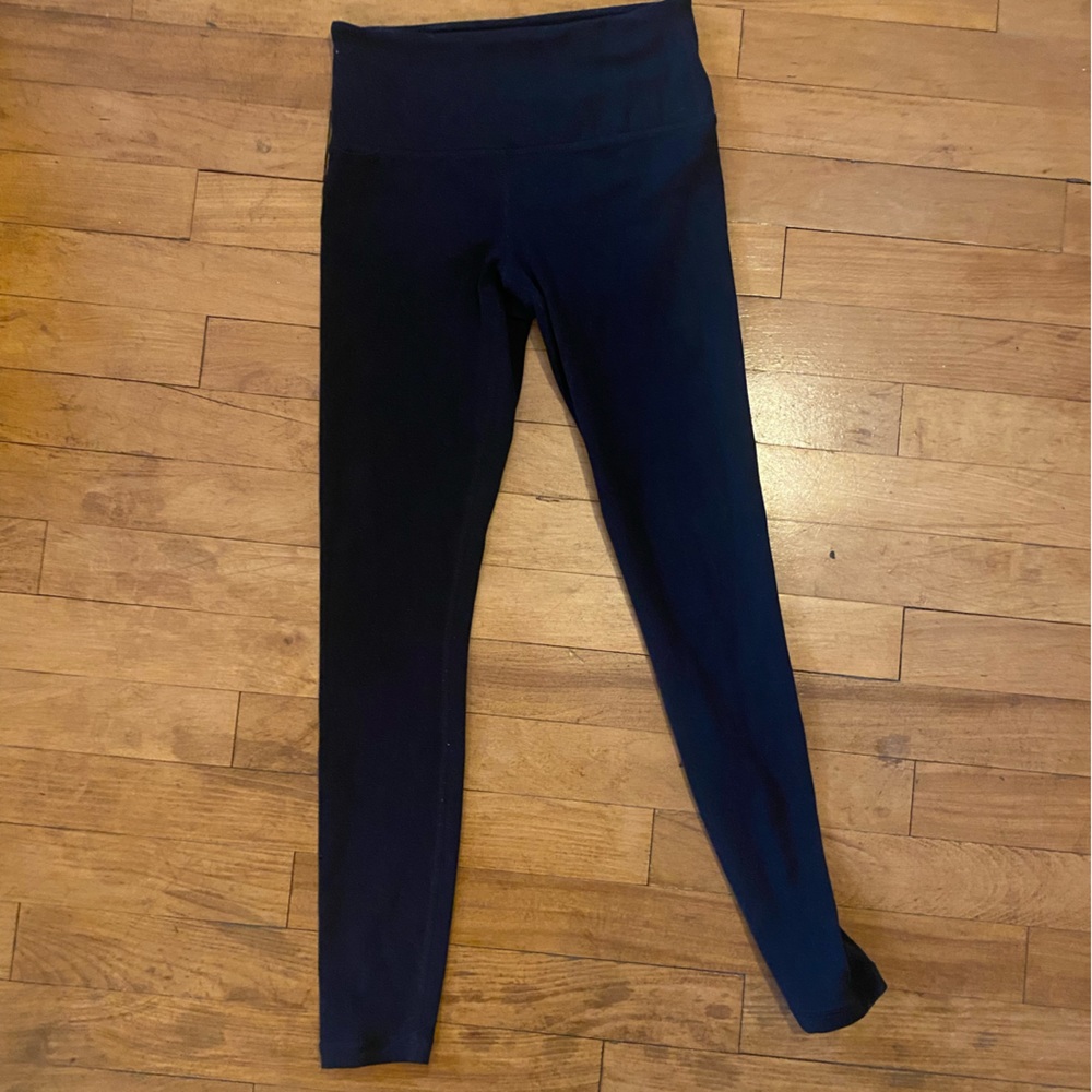 Athleta Black Legging in great condition!